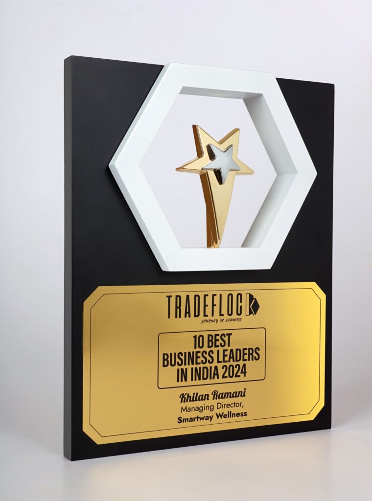 TradeFlock's top 10 Best Business Leaders in India 2024 Trophy